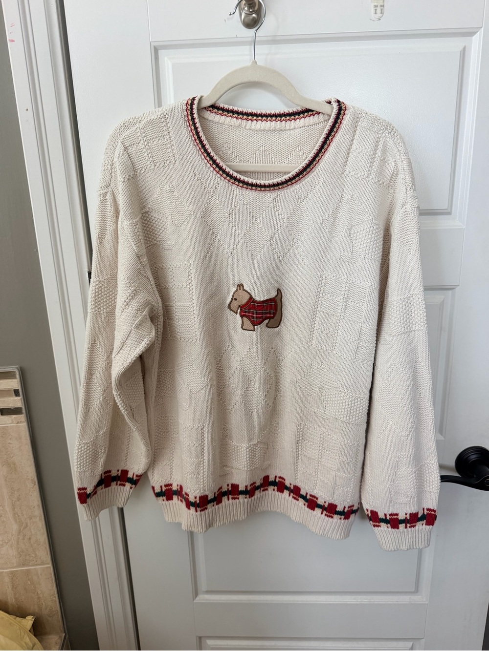 Vintage Cream Pullover Sweater with Scottish Terrier Embroidery
